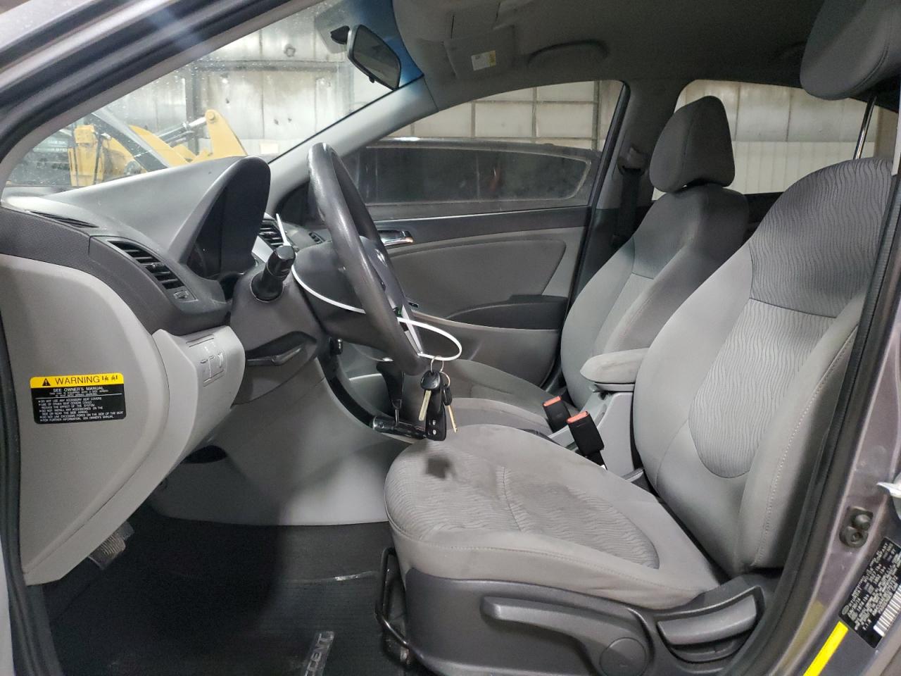 2014 Hyundai Accent - Image 7