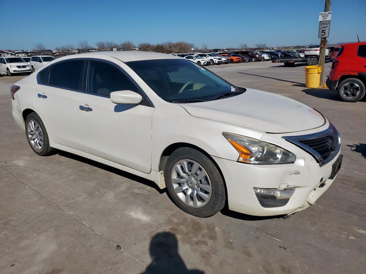 2014 Nissan Altima - Image 4