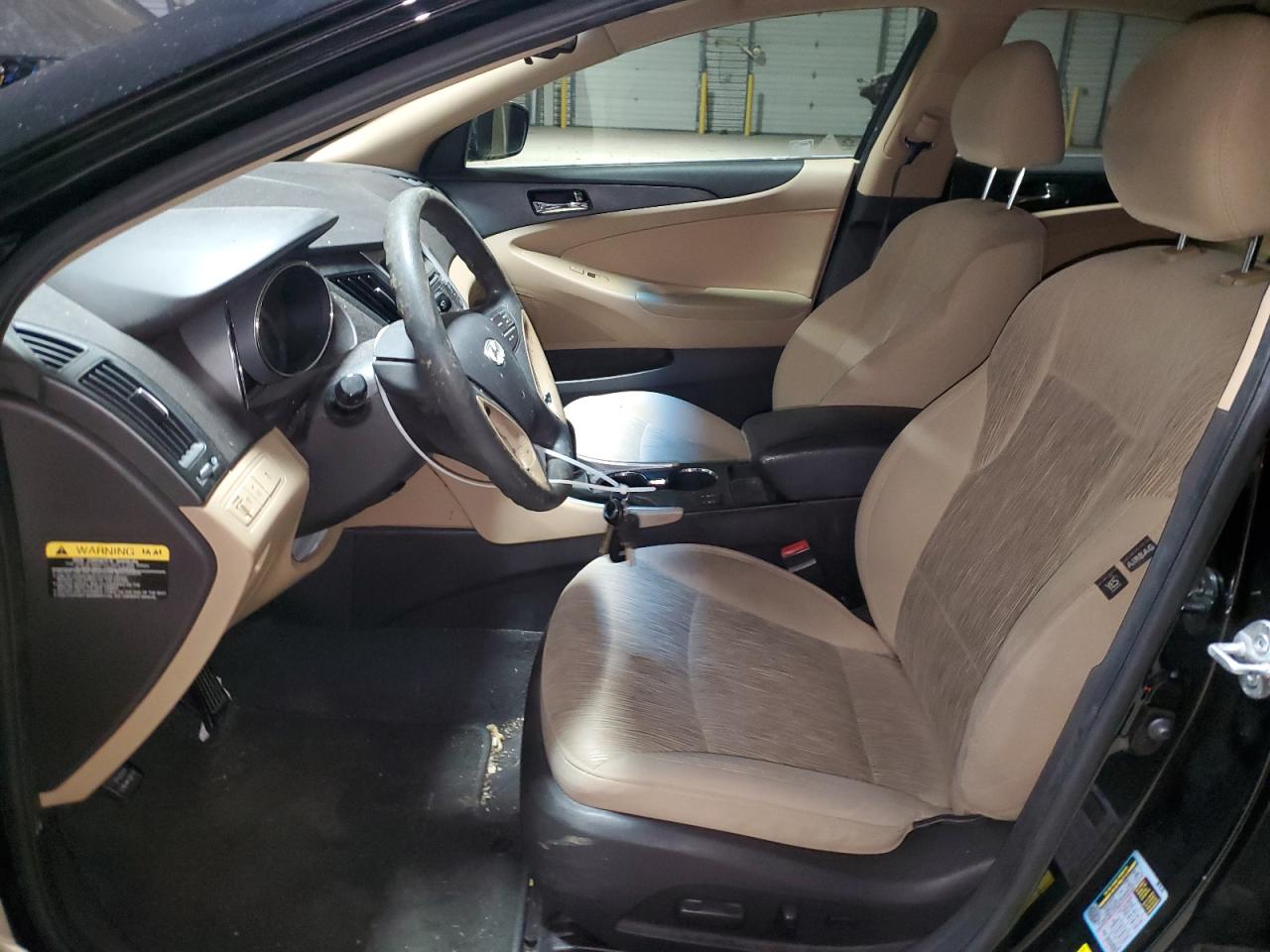 2013 Hyundai Sonata - Image 7