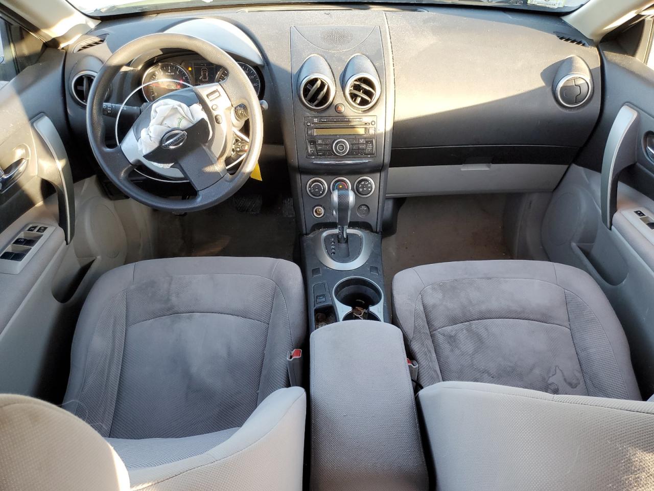 2012 Nissan Rogue - Image 8