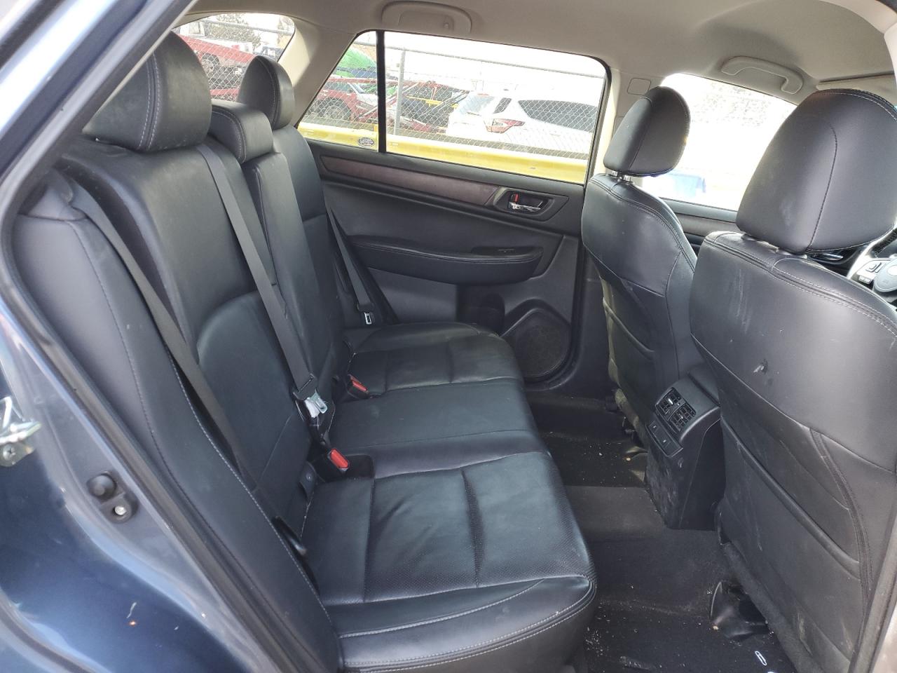 2016 Subaru Outback - Image 11