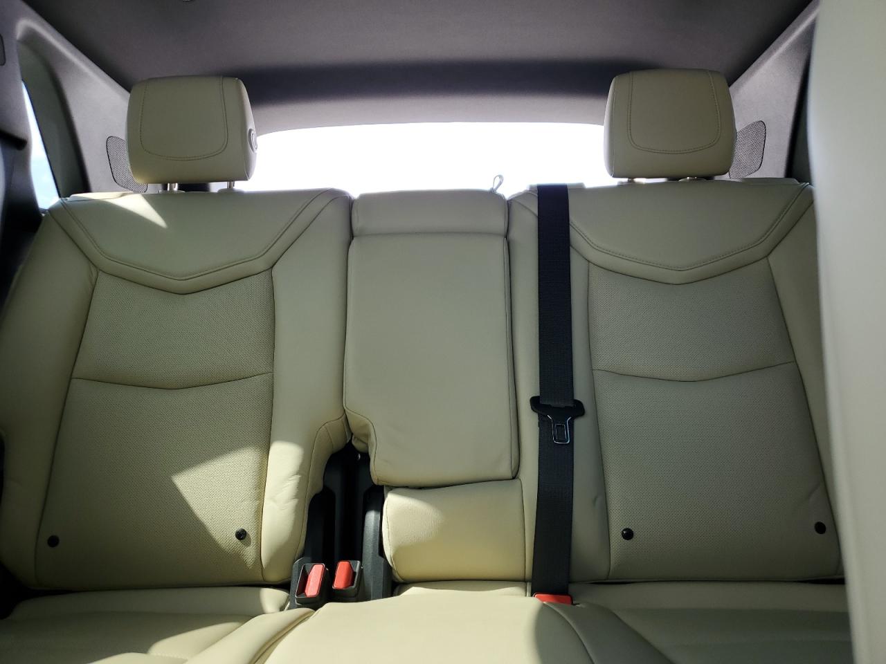 2017 Cadillac XT5 - Image 10