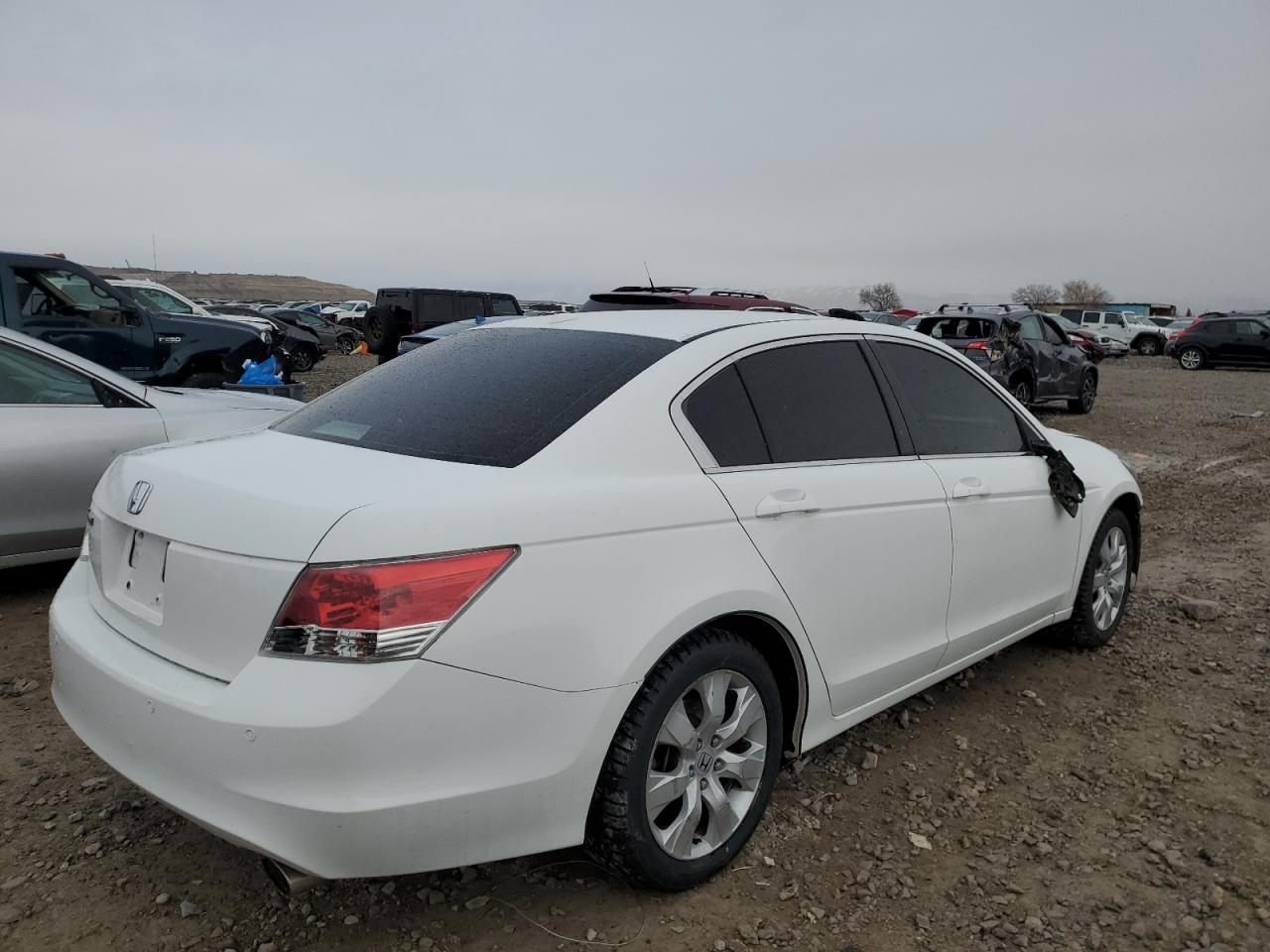 2010 Honda Accord - Image 3