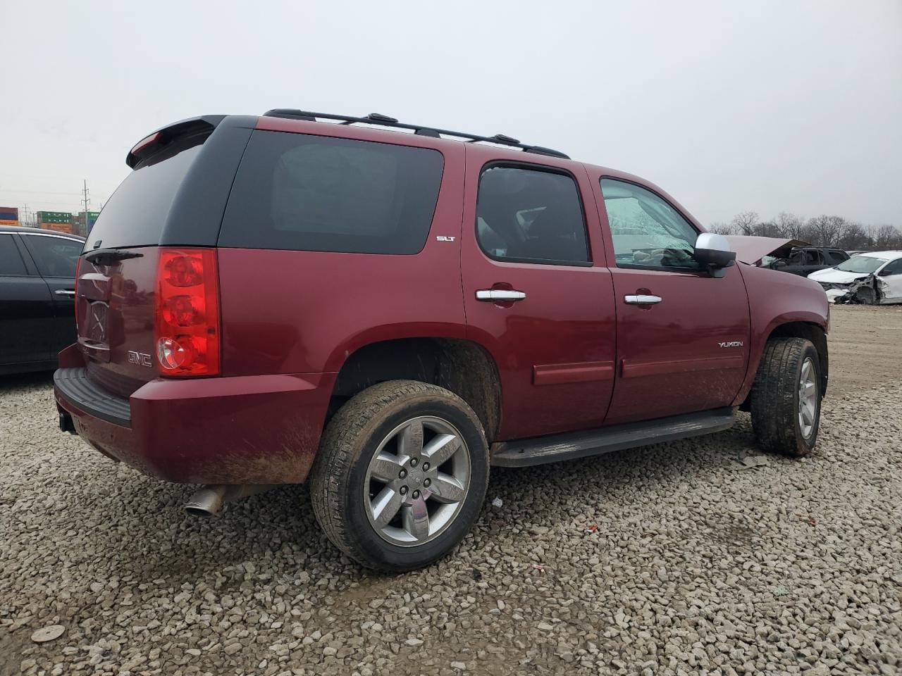 2010 GMC Yukon - Image 3