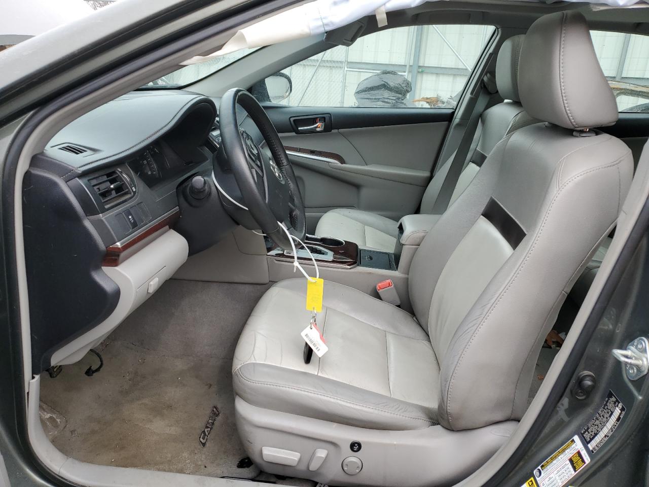 2012 Toyota Camry - Image 7
