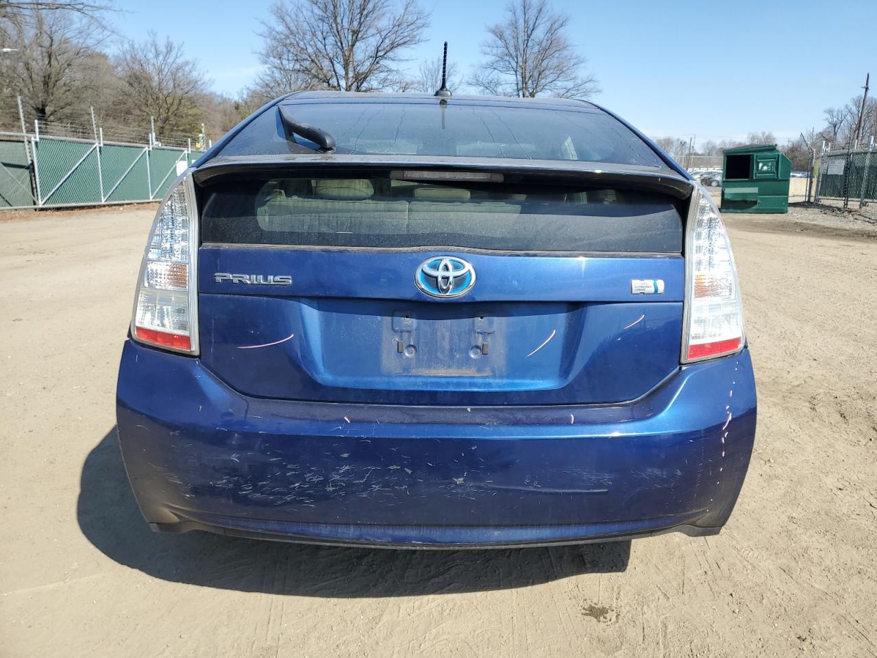 2011 Toyota Prius - Image 6