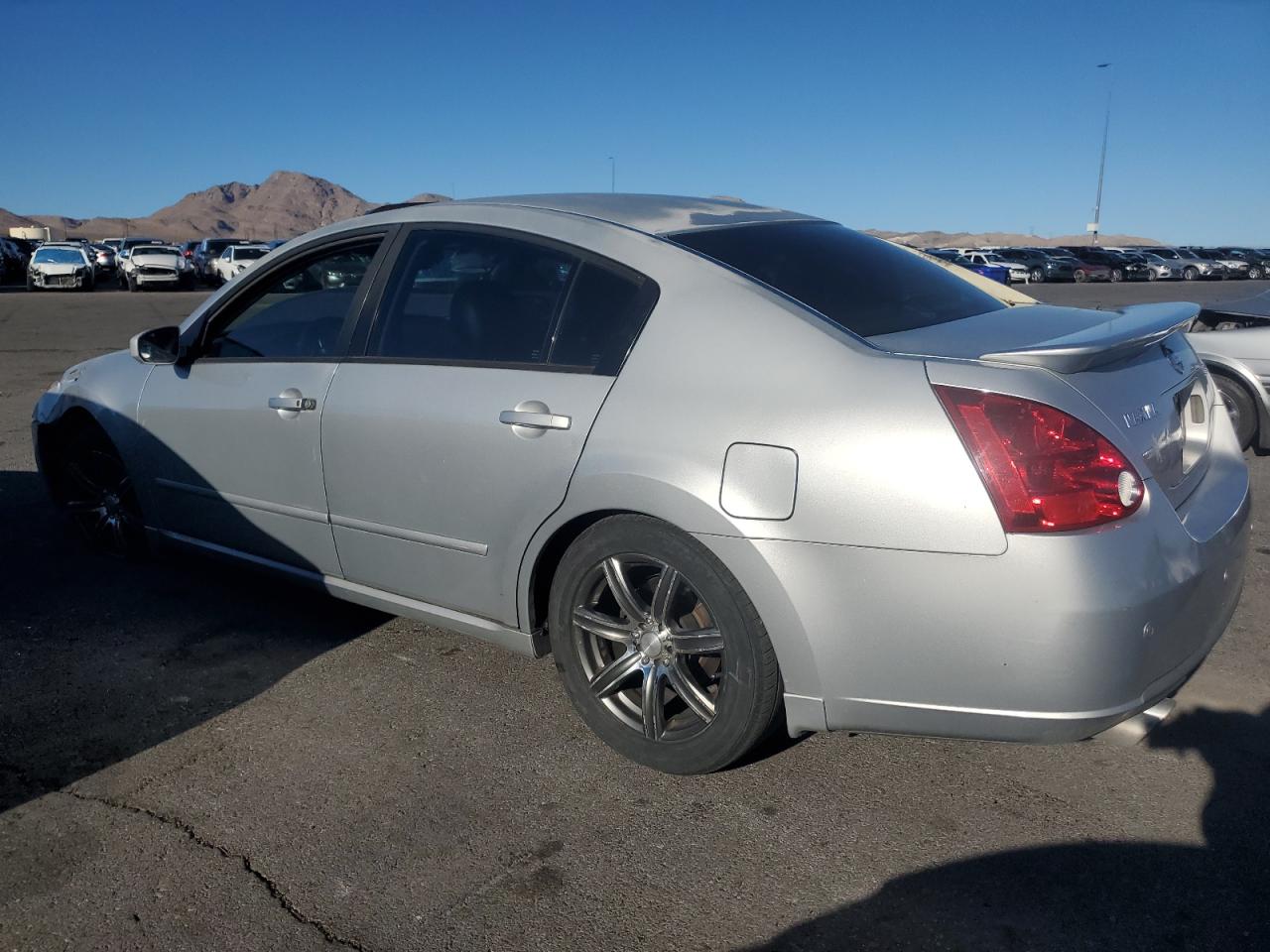 2007 Nissan Maxima - Image 2
