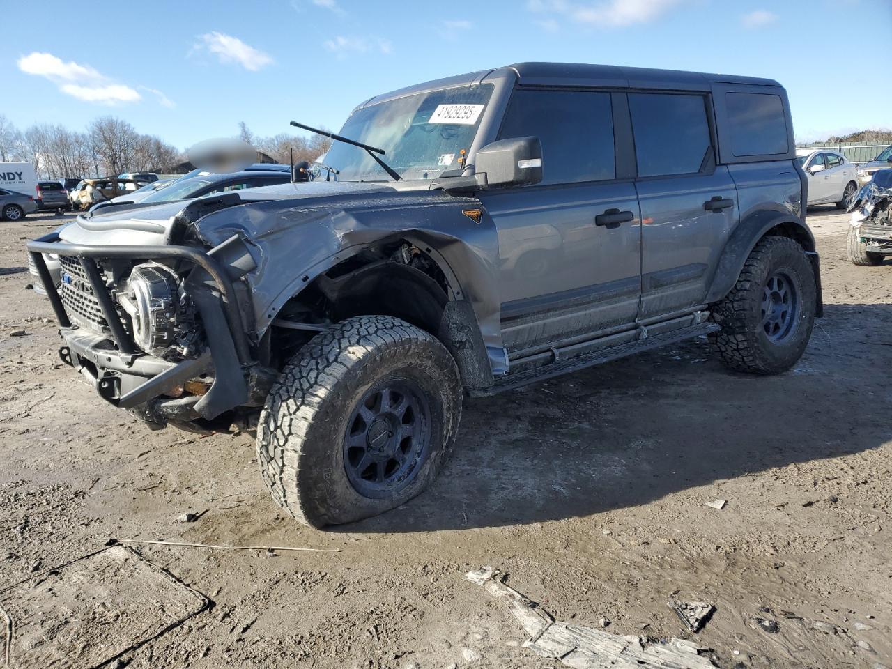 2022 Ford Bronco - Image 1
