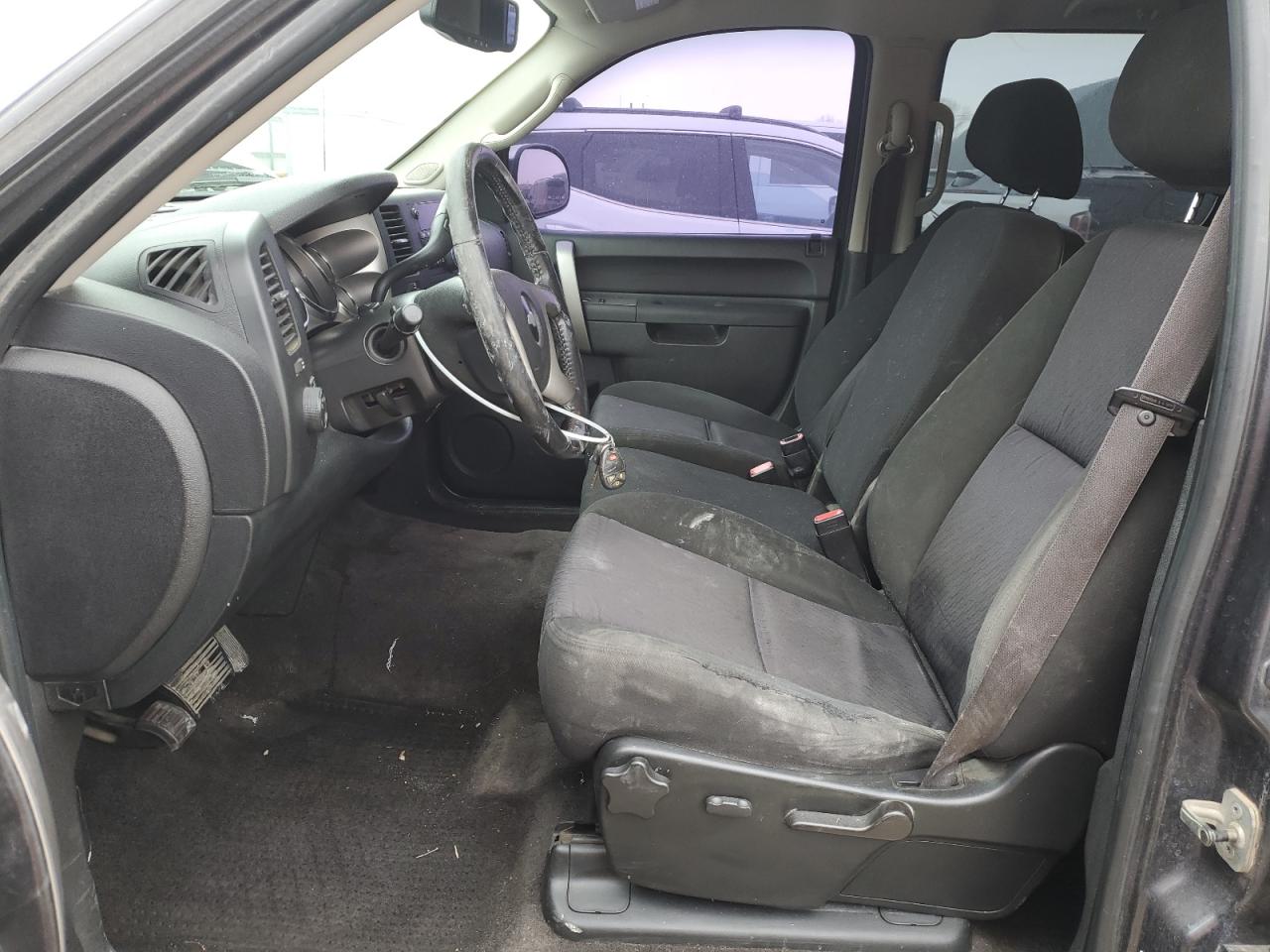 2010 Chevrolet Silverado - Image 7