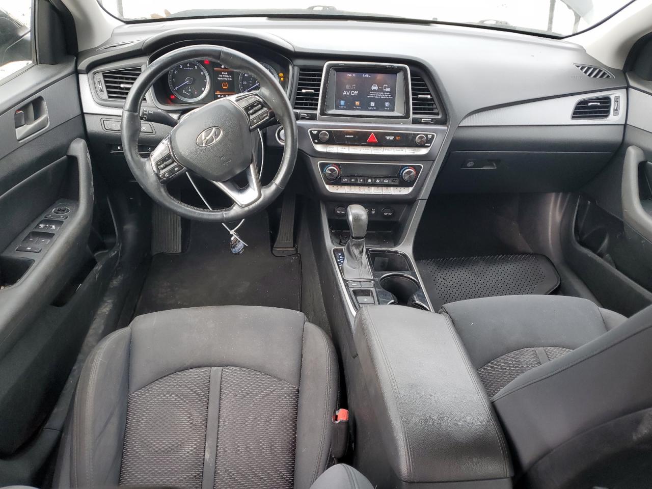 2018 Hyundai Sonata - Image 8