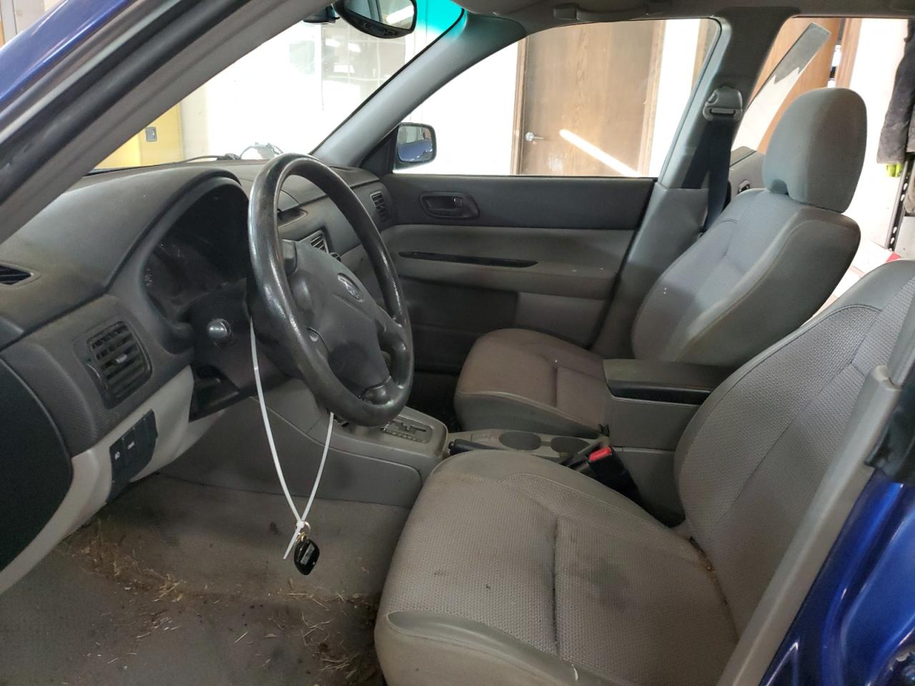 2004 Subaru Forester - Image 7