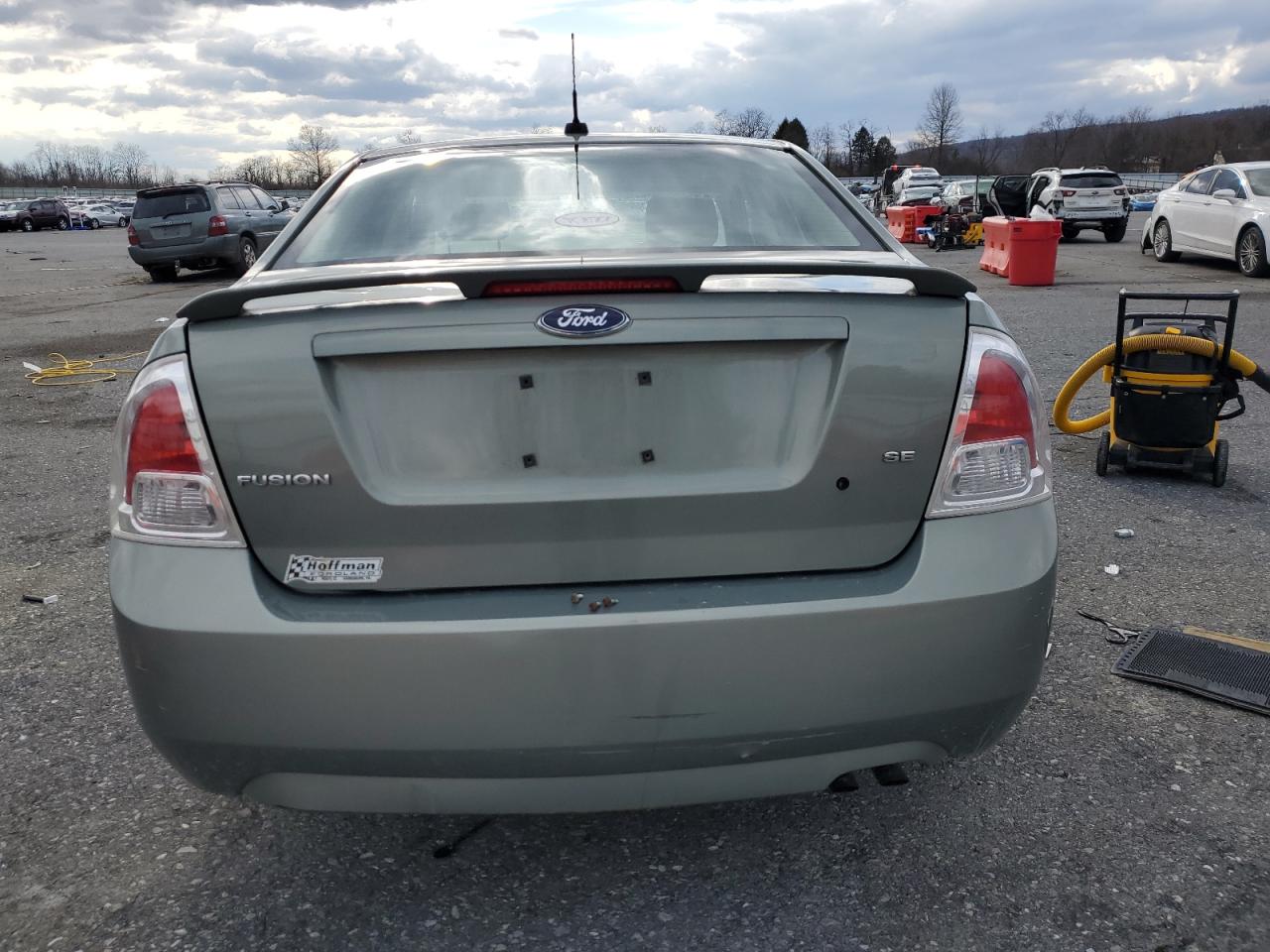 2008 Ford Fusion - Image 6