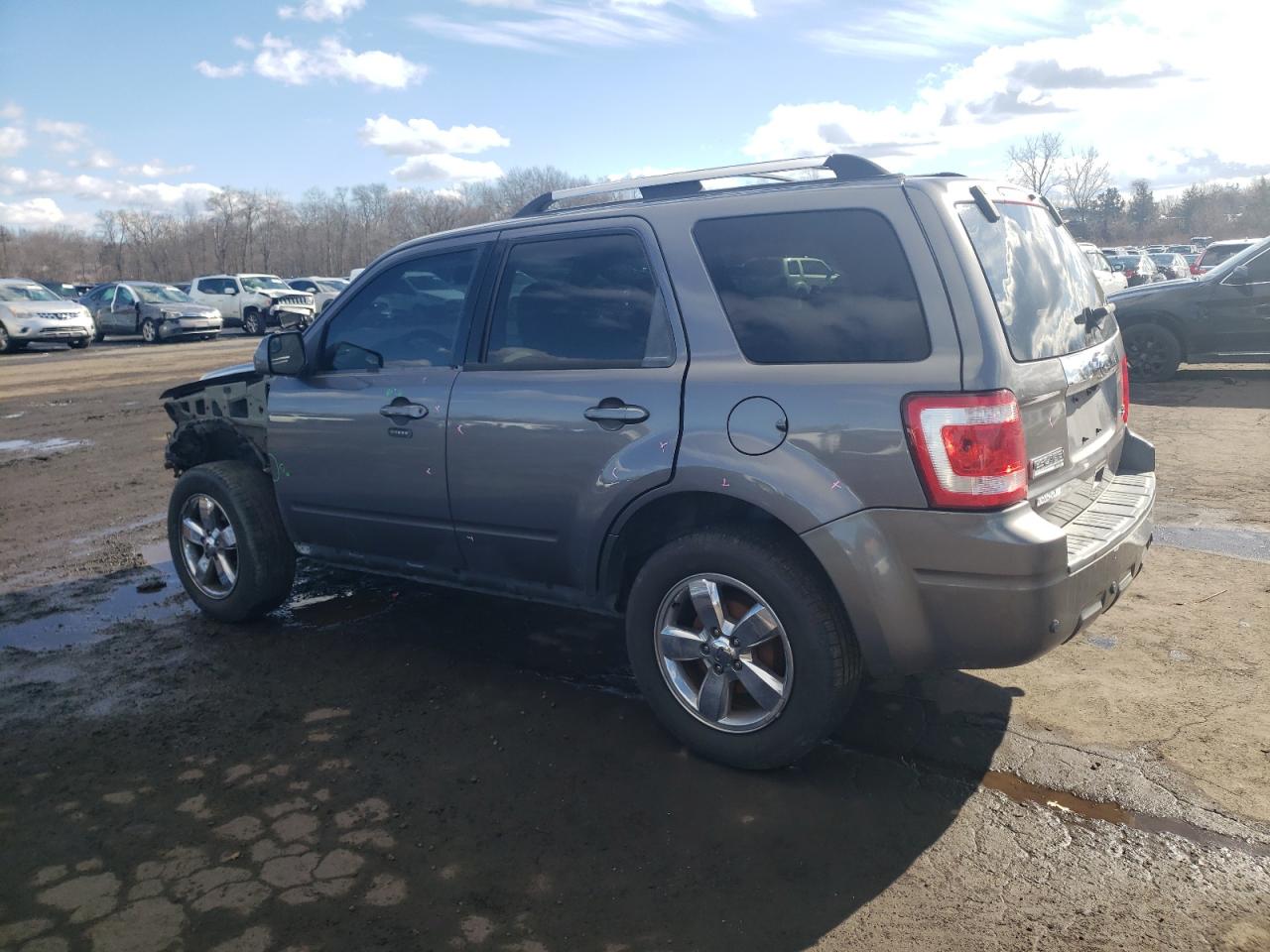 2010 Ford Escape - Image 2