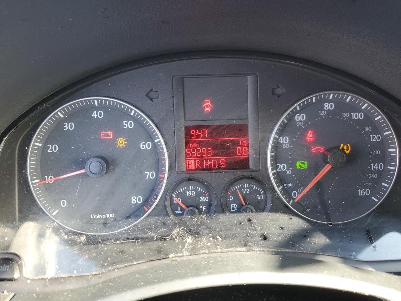 2008 Volkswagen Golf - Image 9
