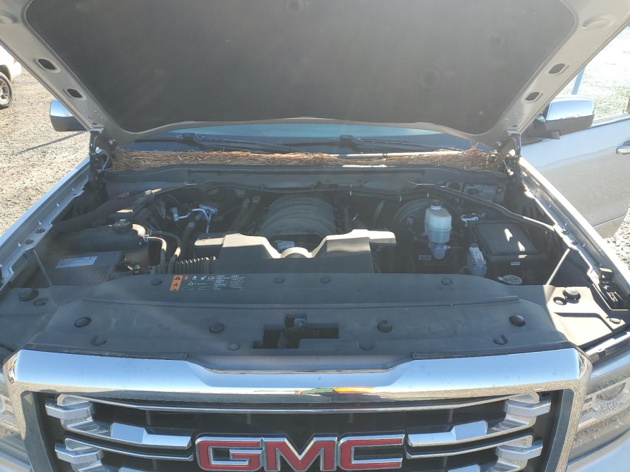 2018 GMC Sierra - Image 12