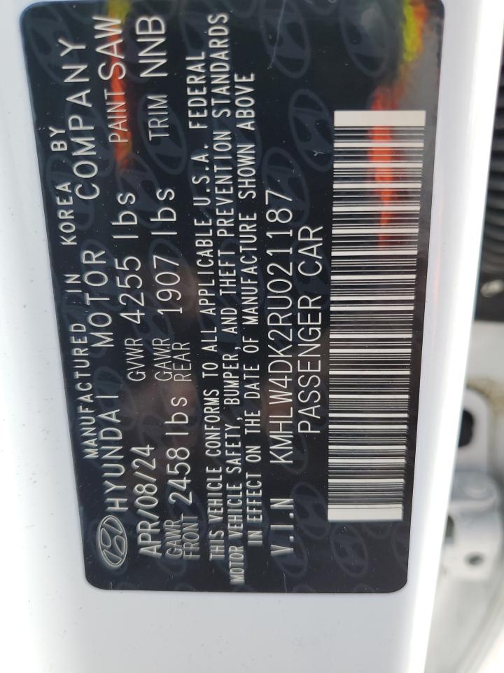 2024 Hyundai Elantra - Image 12