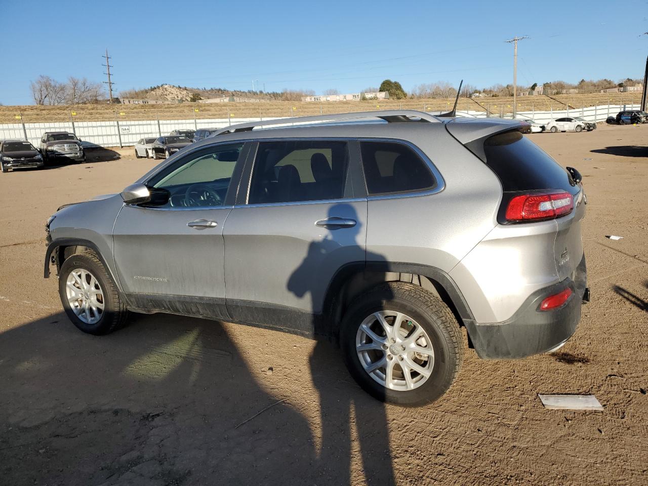 2017 Jeep Grand Cherokee - Image 2
