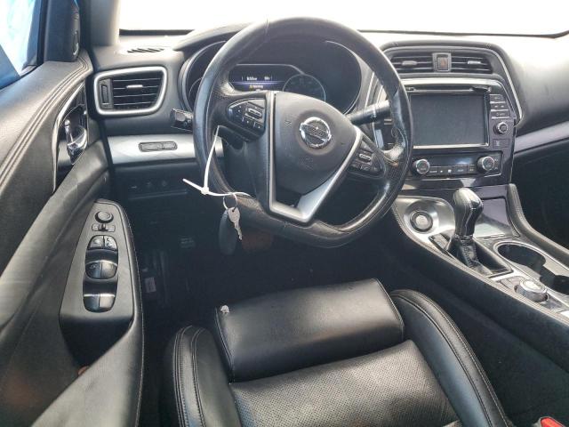  NISSAN MAXIMA 2018 Серый