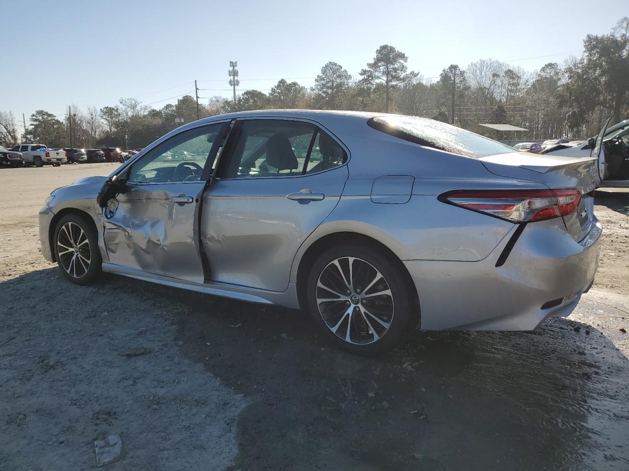 2018 Toyota Camry - Image 2