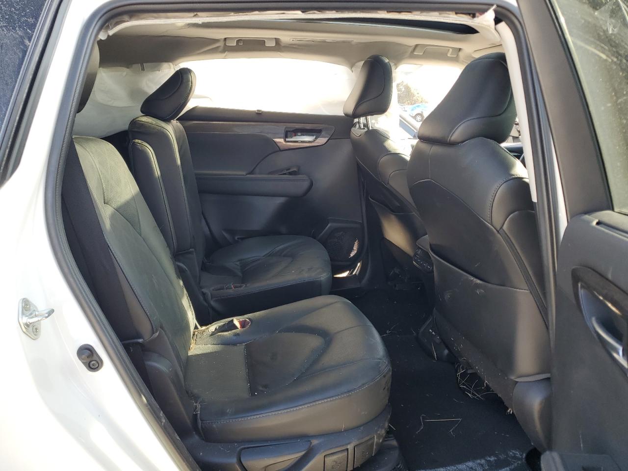 5TDFARAH5MS005262 TOYOTA HIGHLANDER 2021