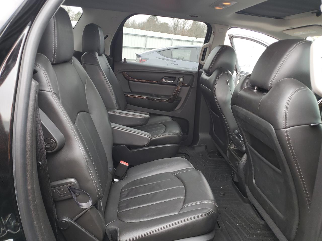 2016 GMC Acadia - Image 11