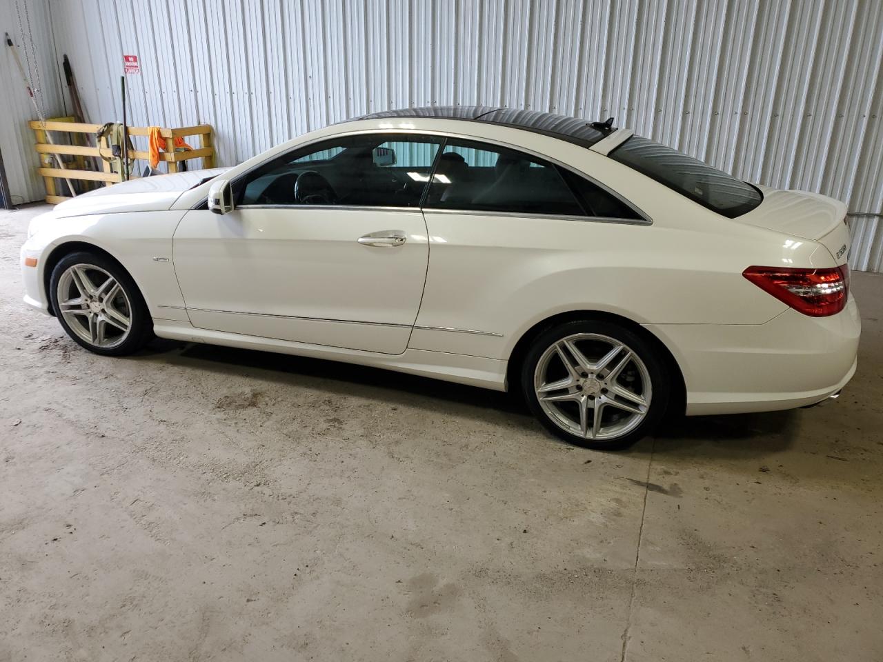 2012 Mercedes-Benz E-klasse - Image 2
