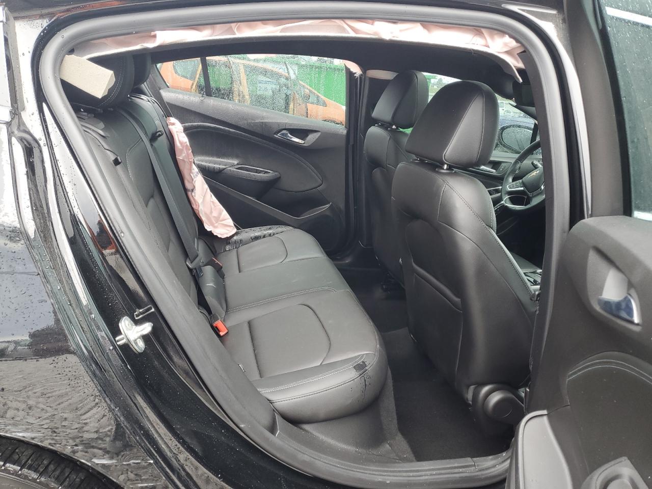 2018 Chevrolet Cruze - Image 10
