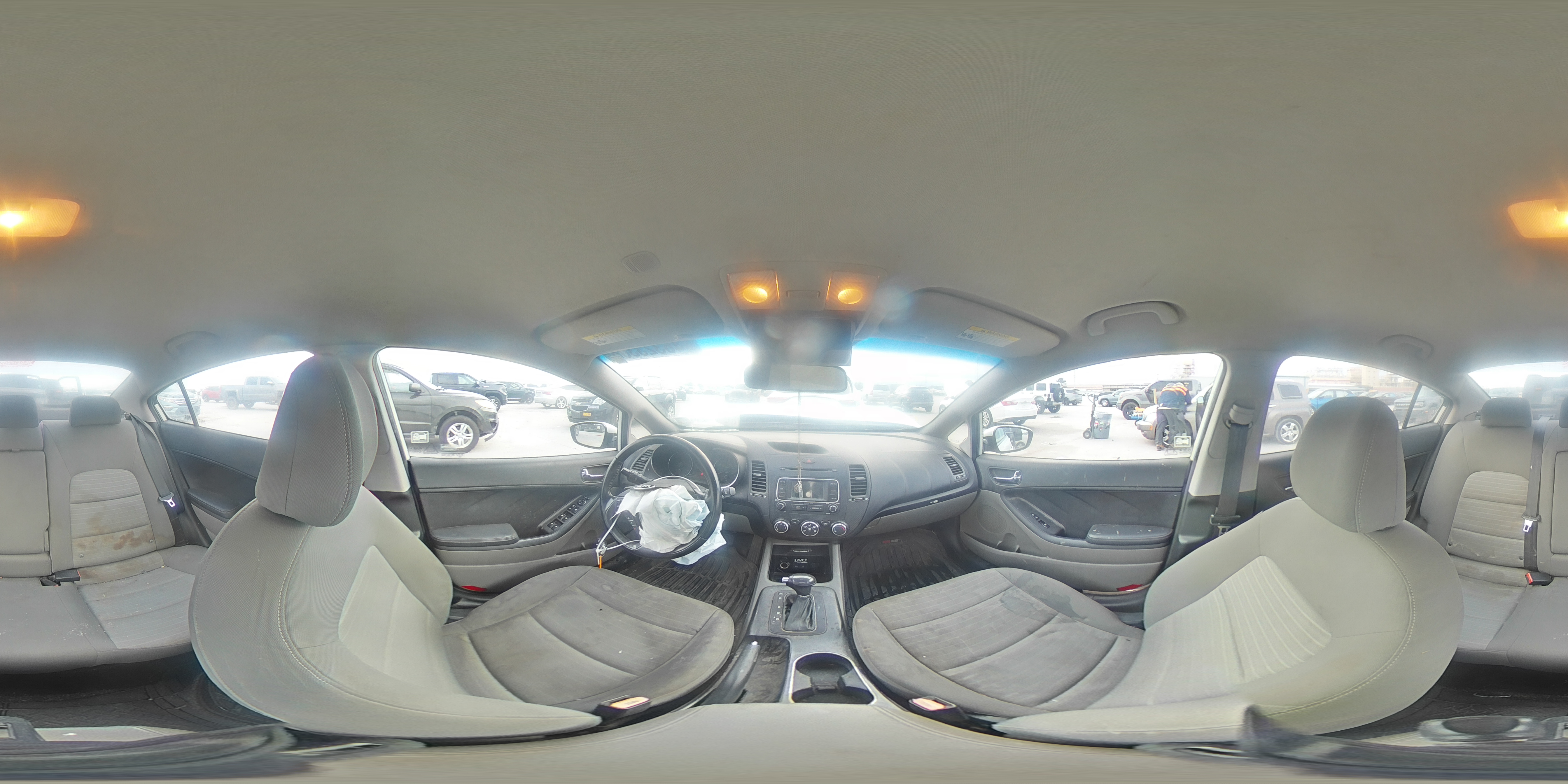 2014 Kia Forte - Image 13