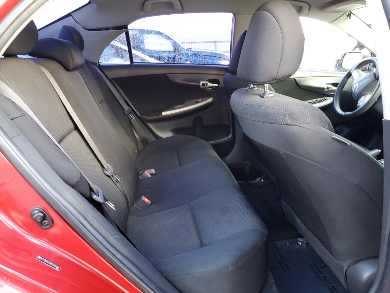 2011 Toyota Corolla - Image 10
