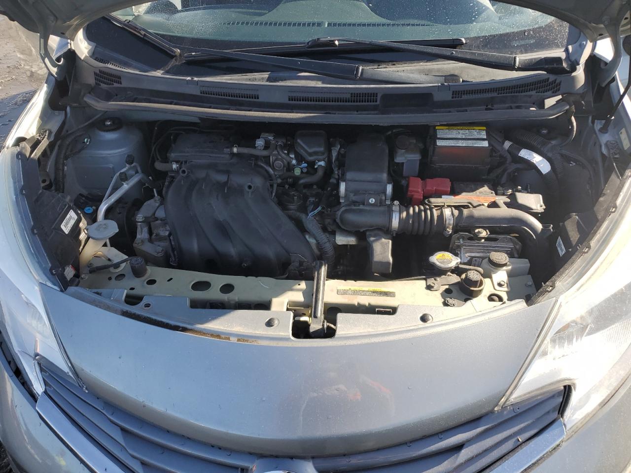 2015 Nissan Versa - Image 12