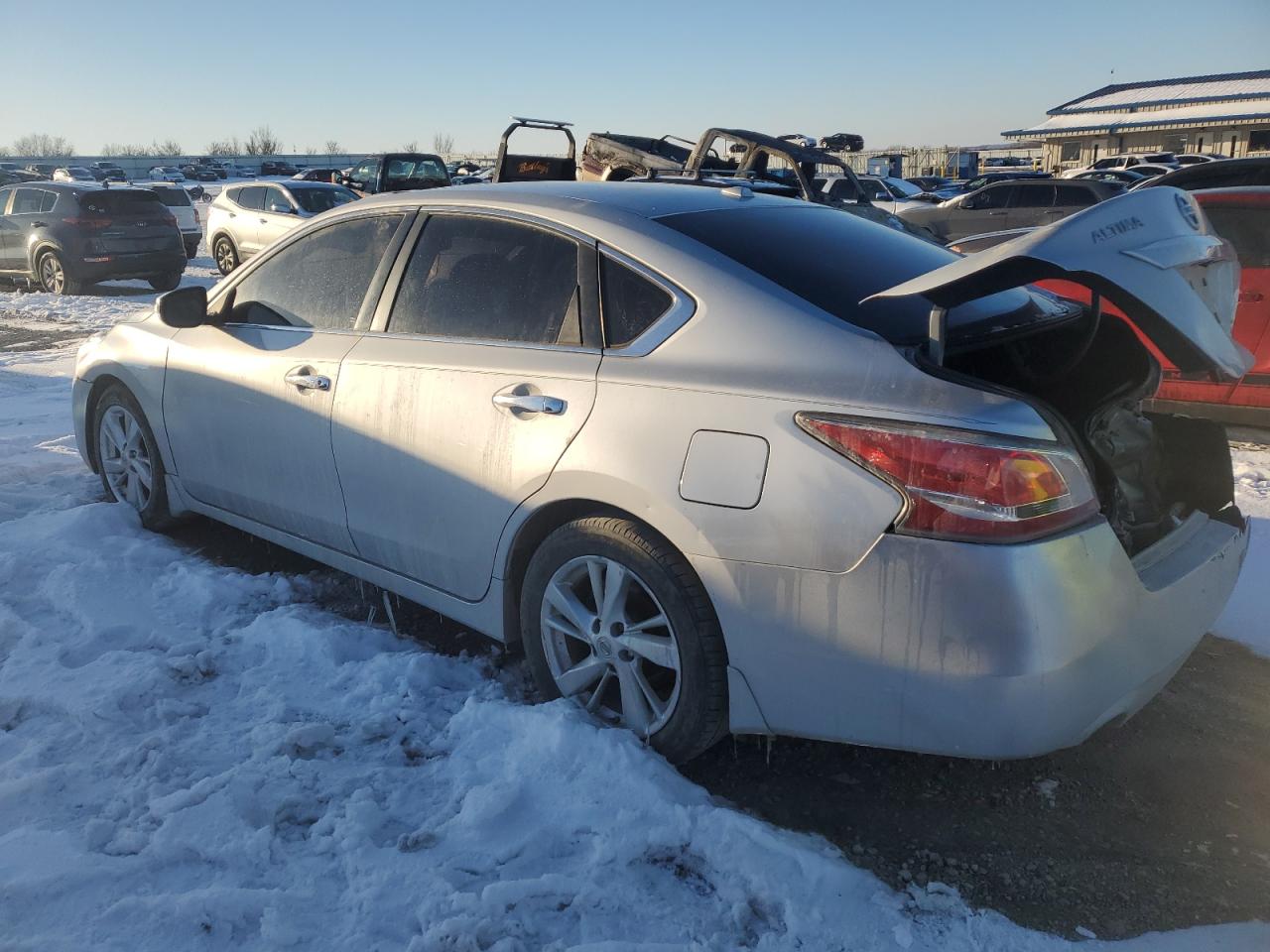 2015 Nissan Altima - Image 2