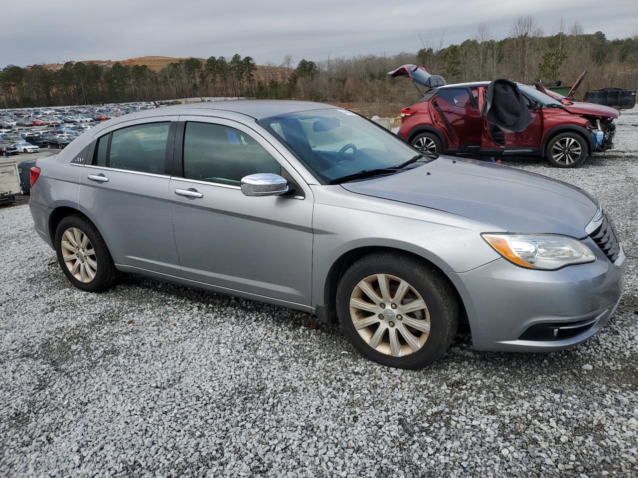 2014 Chrysler 200 - Image 4