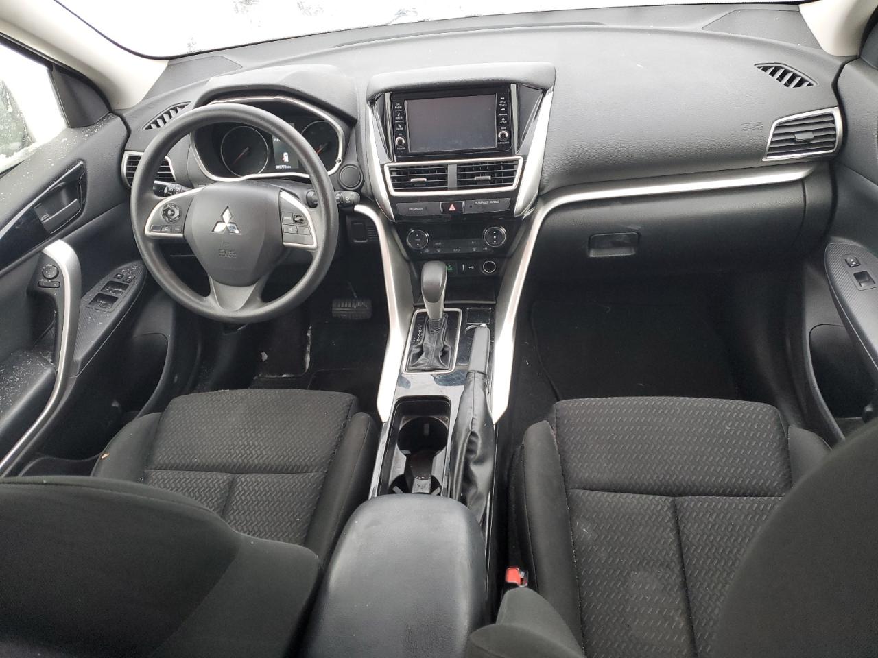 2018 Mitsubishi Eclipse - Image 8