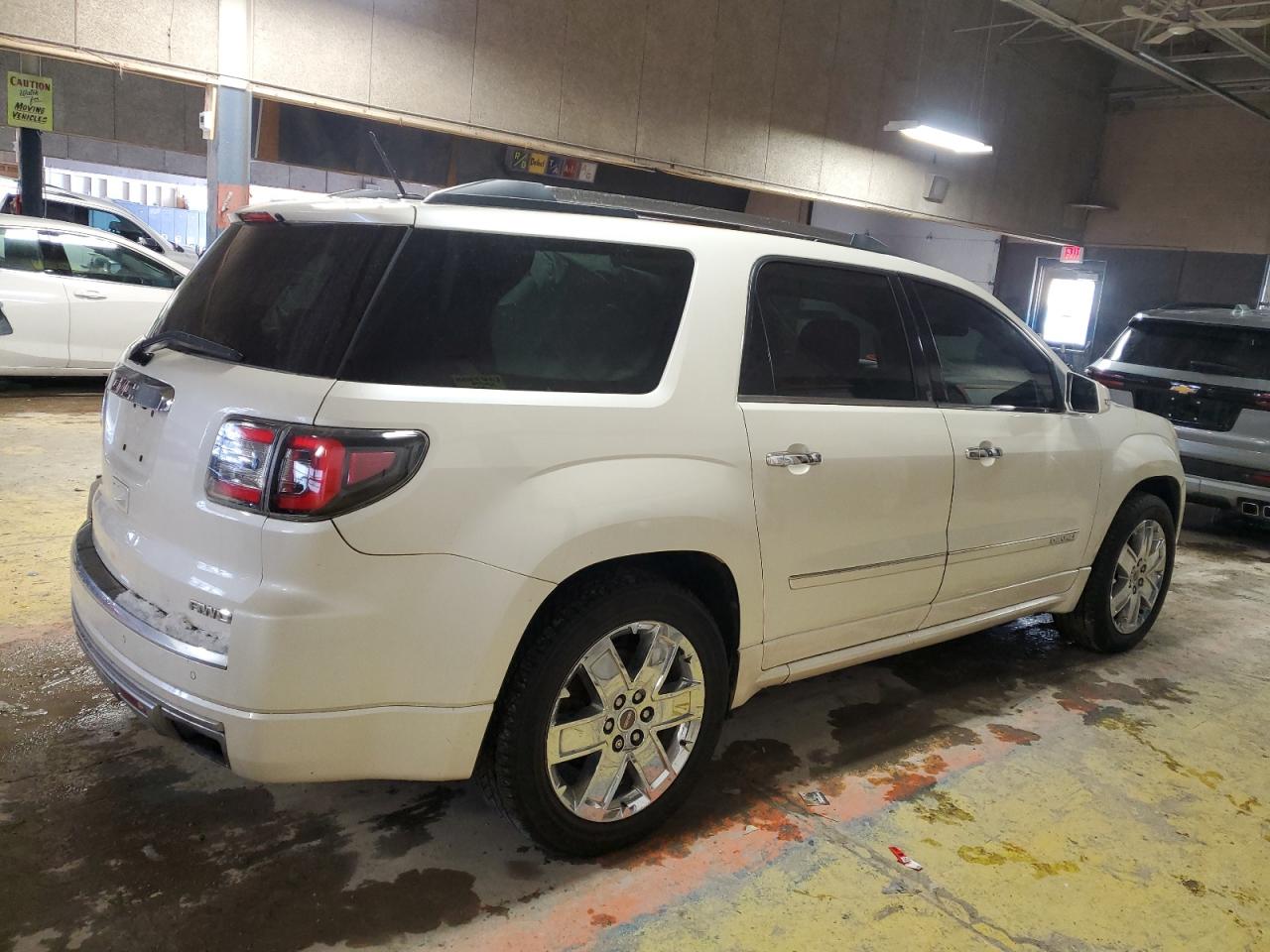 2013 GMC Acadia - Image 3
