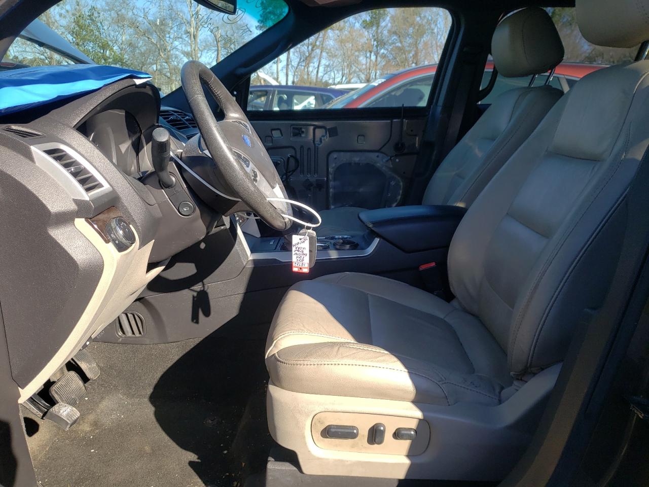 2015 Ford Explorer - Image 7