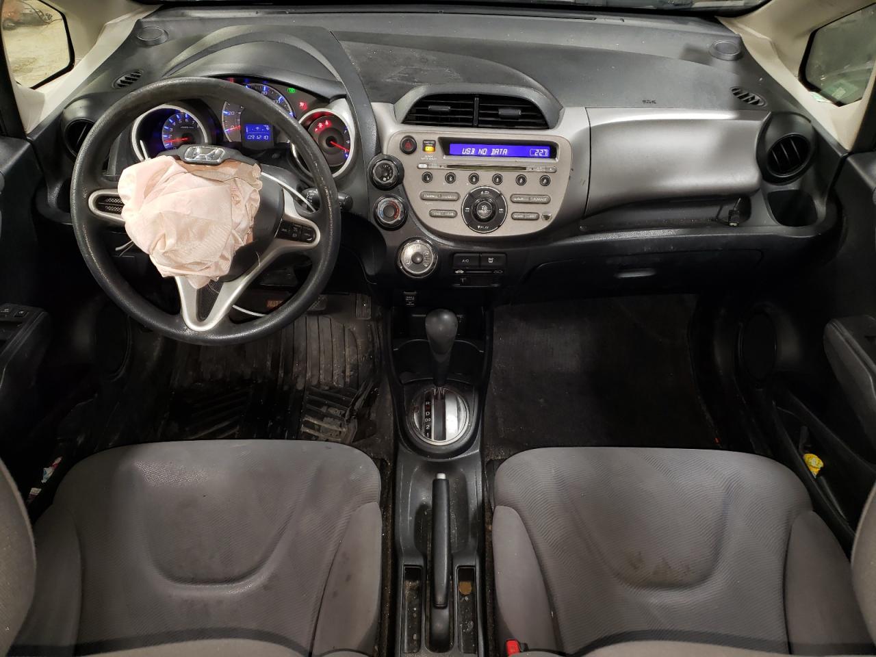 2013 Honda Fit - Image 8