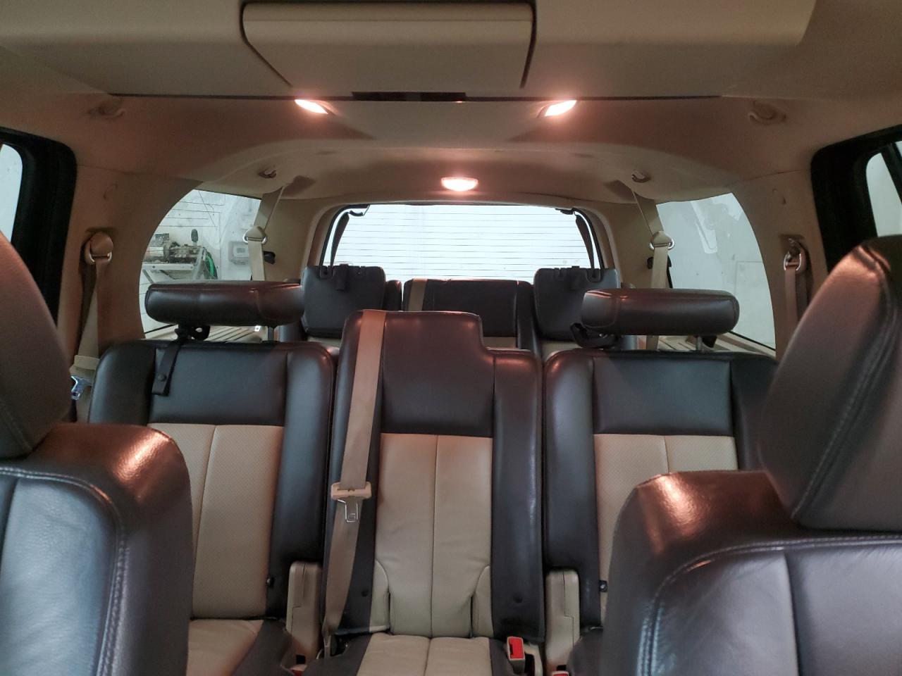 2007 Ford Expedition - Image 10