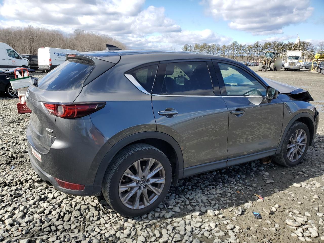 2019 Mazda CX-5 - Image 3