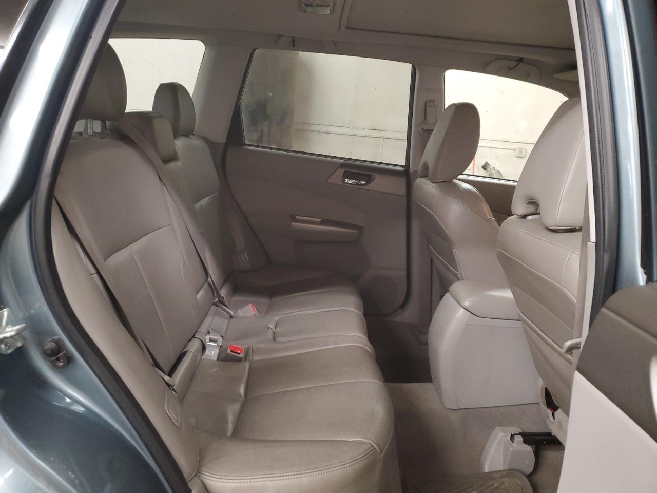 2009 Subaru Forester - Image 11