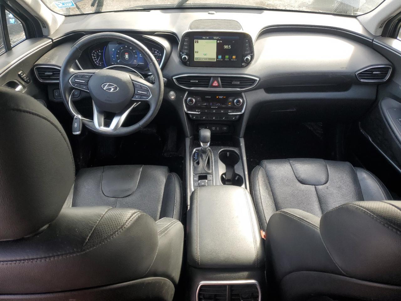 2020 Hyundai Santa Fe - Image 8