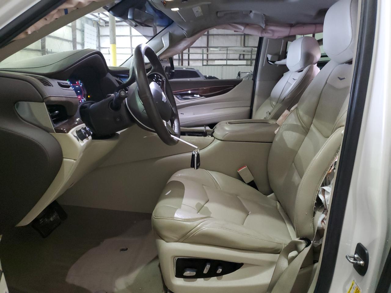 2017 Cadillac Escalade - Image 7