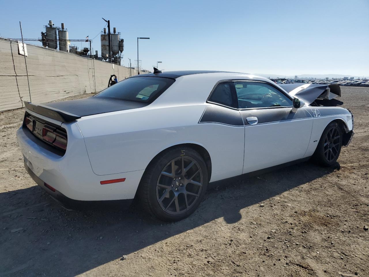2017 Dodge Challenger - Image 3