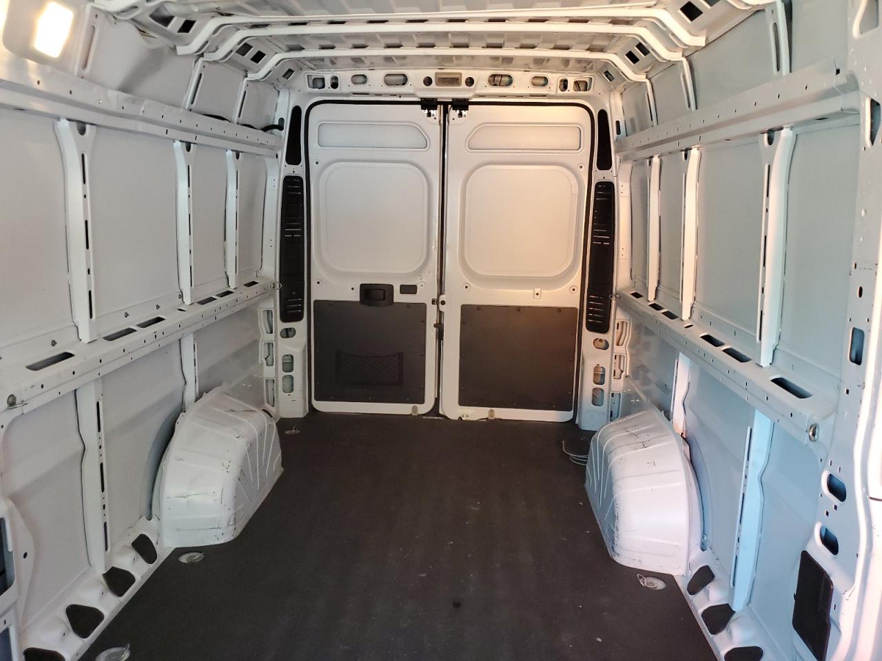 2018 RAM ProMaster City - Image 10