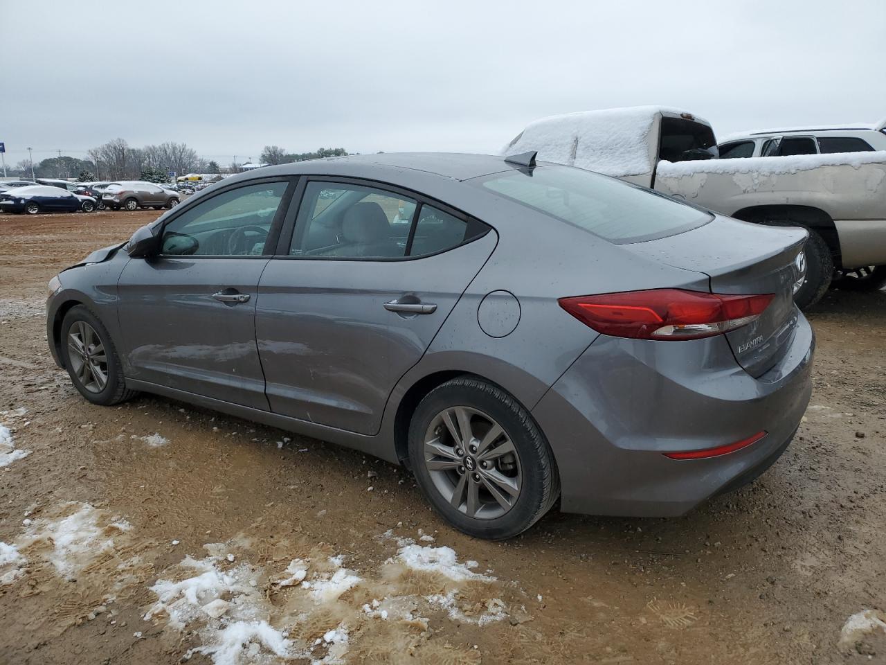 2018 Hyundai Elantra - Image 2