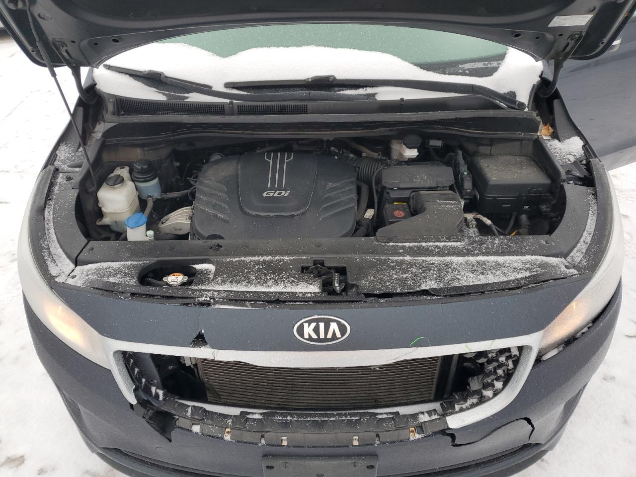 2016 Kia Sedona - Image 12