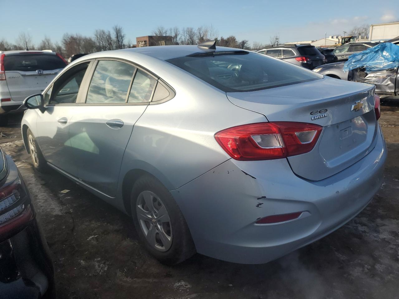 2017 Chevrolet Cruze - Image 2