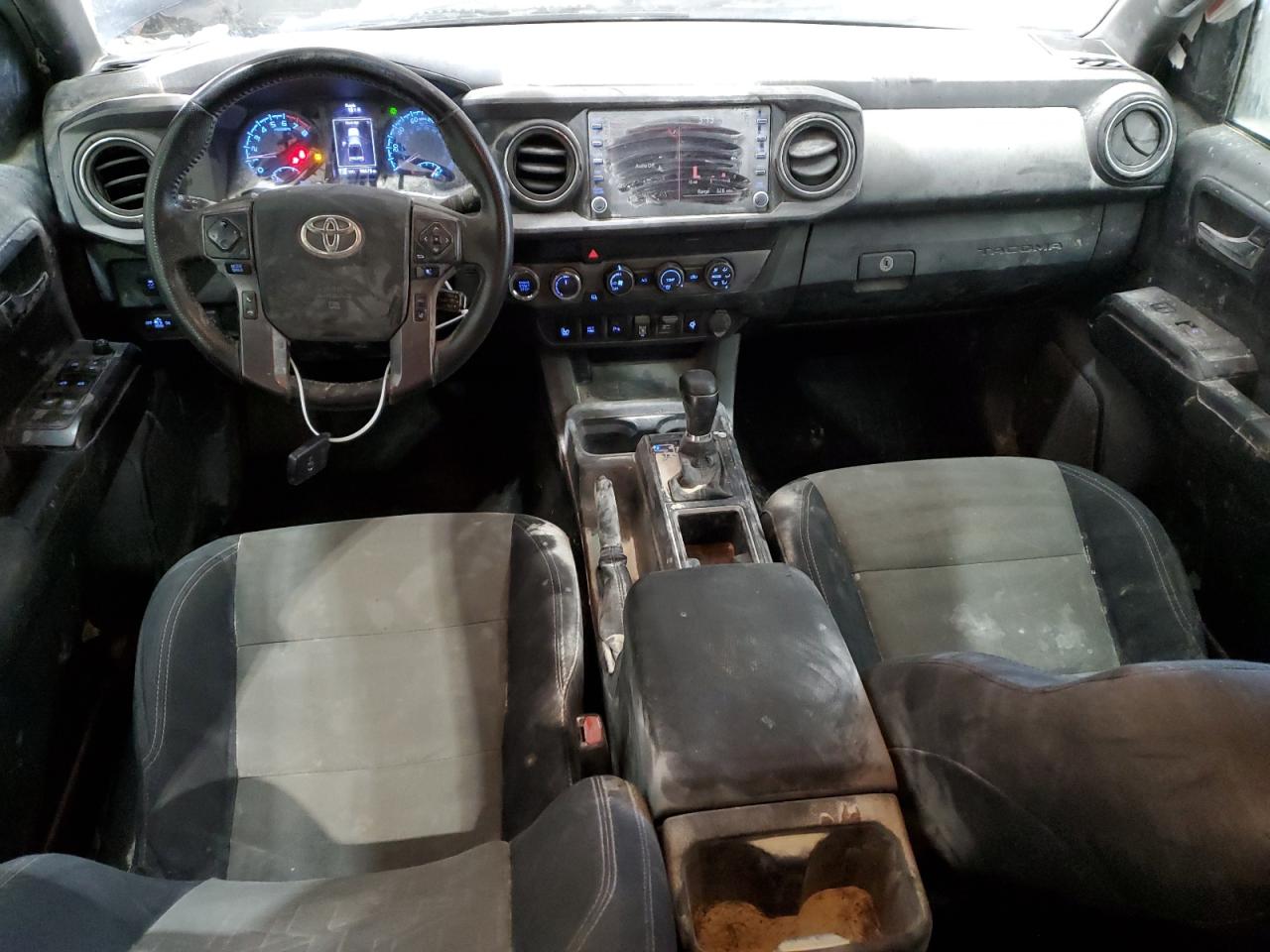 2020 Toyota Tacoma - Image 8