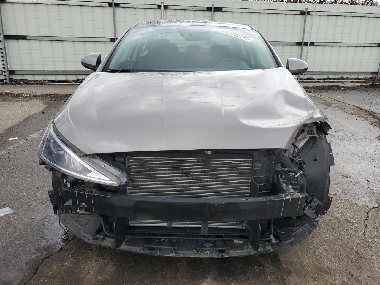 2020 Hyundai Elantra - Image 5