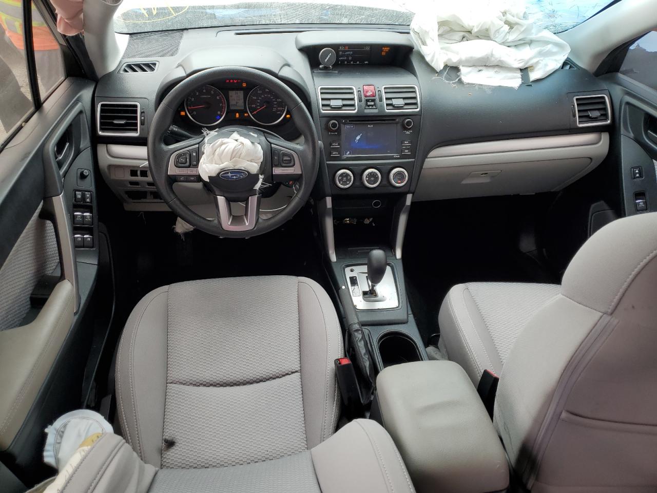 2017 Subaru Forester - Image 8