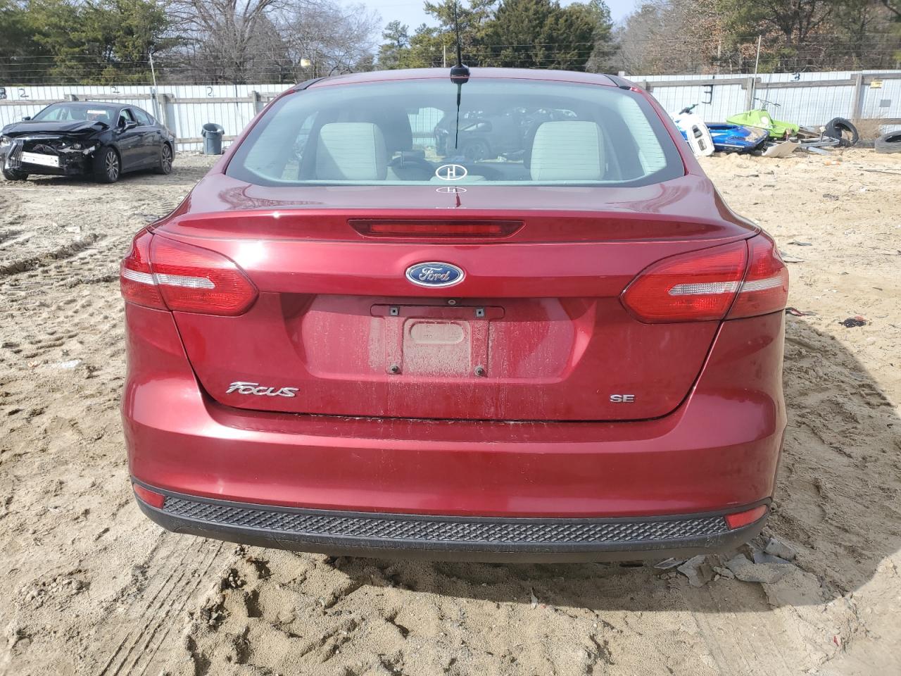 2015 Ford Focus - Image 6